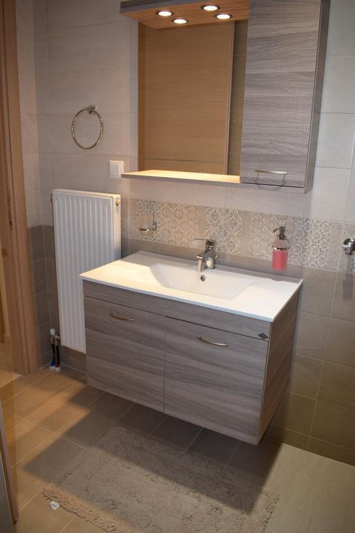 Studio Holiday Kalamata Apartment Ngoại thất bức ảnh