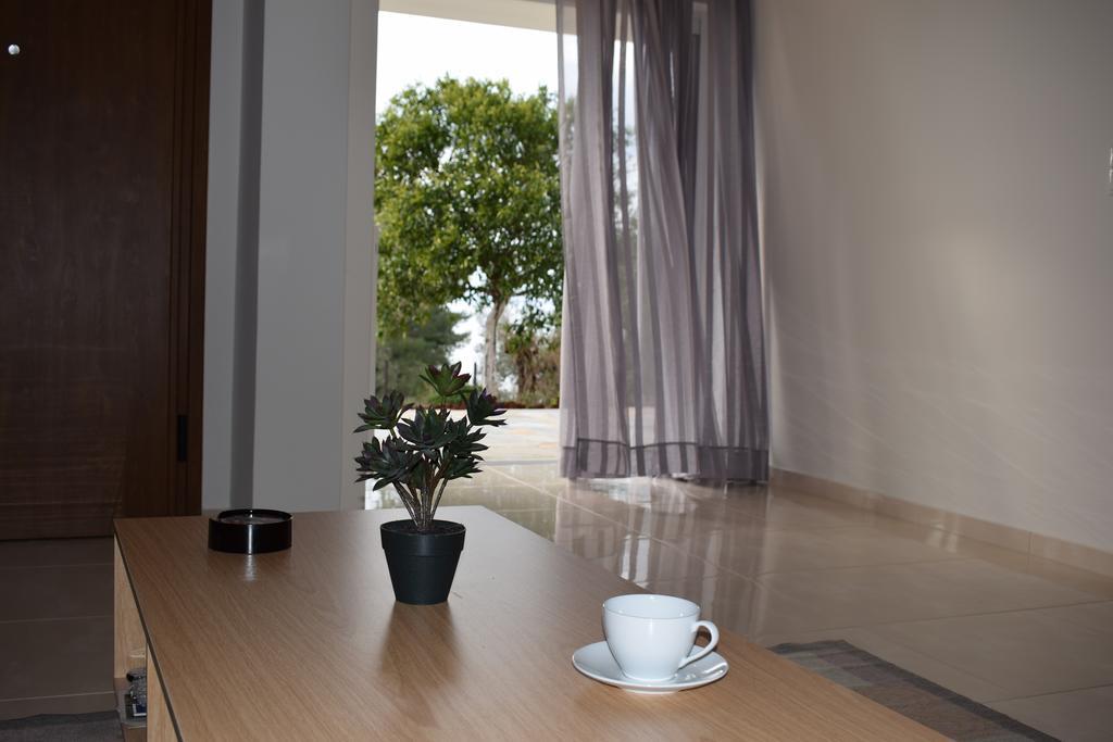 Studio Holiday Kalamata Apartment Ngoại thất bức ảnh