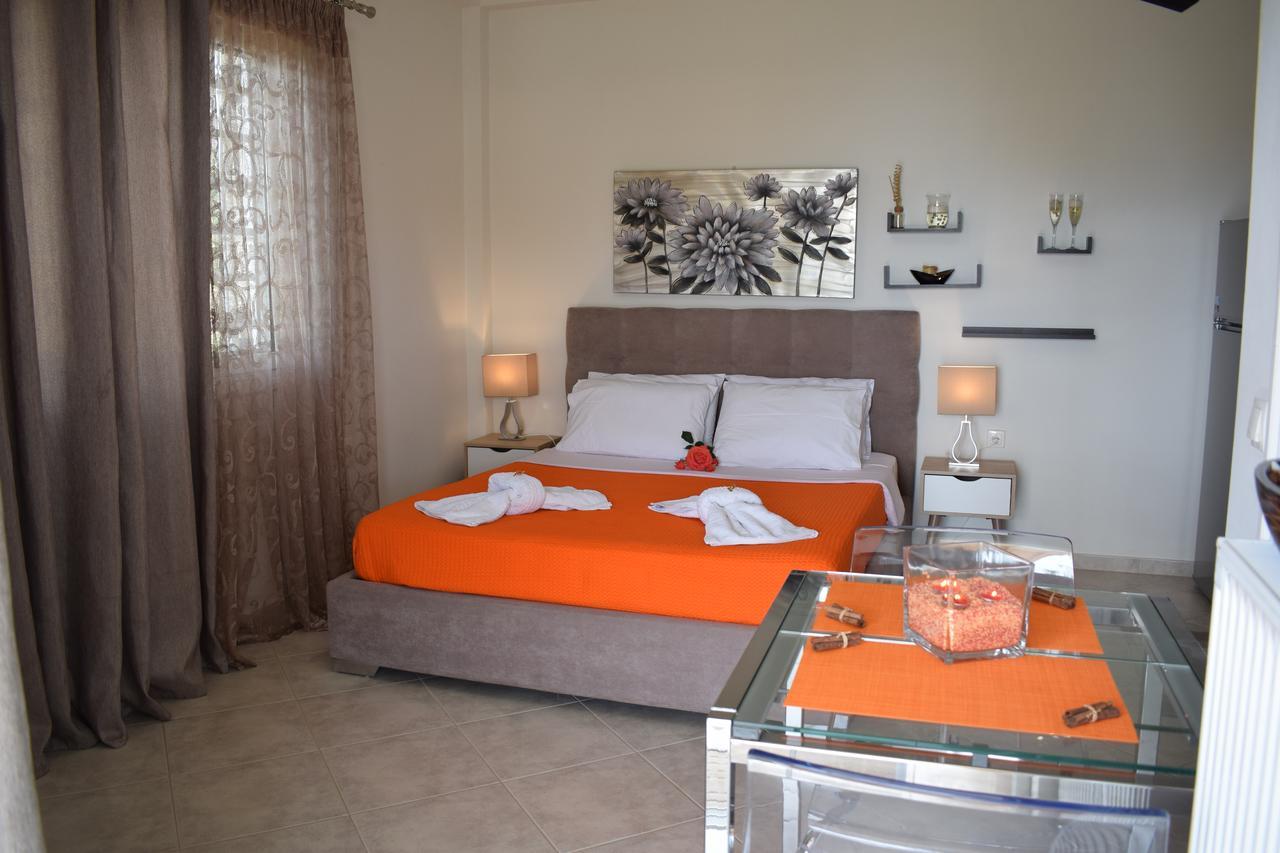 Studio Holiday Kalamata Apartment Ngoại thất bức ảnh