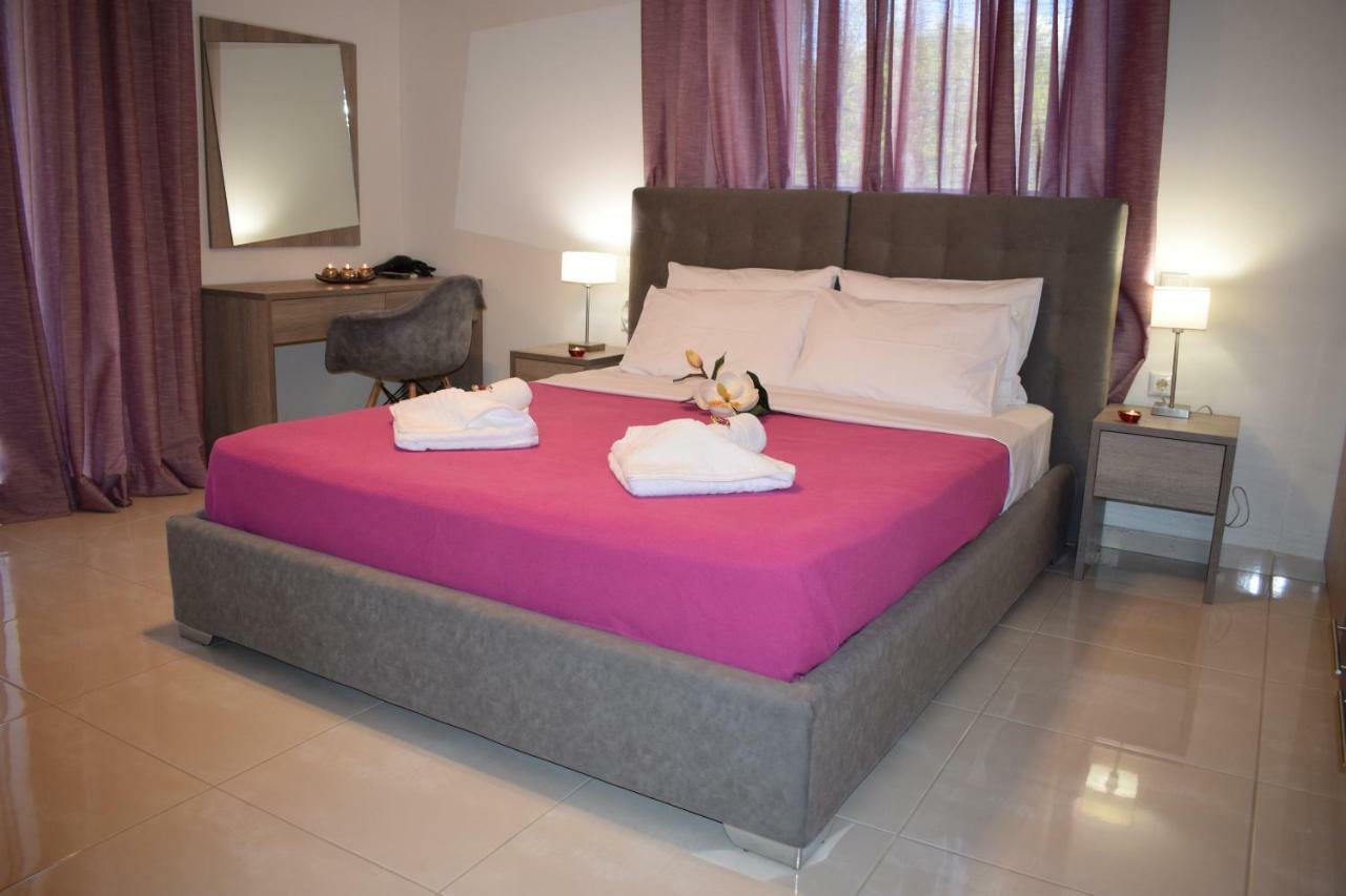 Studio Holiday Kalamata Apartment Ngoại thất bức ảnh